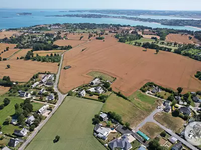 Terrain, 764 m²