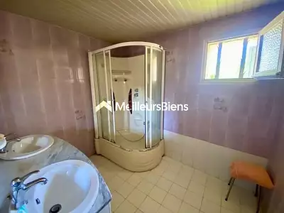 Maison, 157 m²