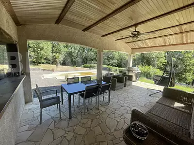 Maison, 340 m²