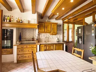 Maison, 201 m²