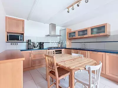 Maison, 220 m²