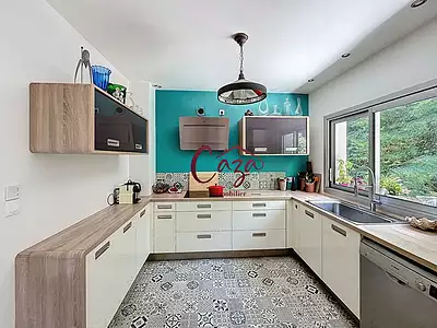 Maison, 230 m²