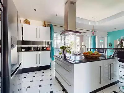 Maison, 200 m²