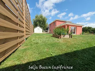 Maison, 105 m²