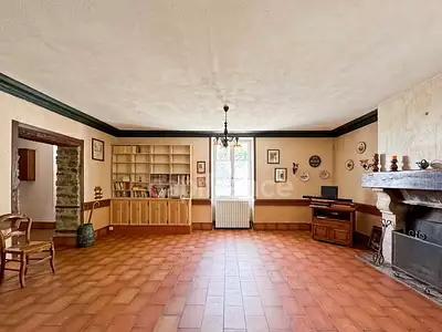Maison, 271 m²