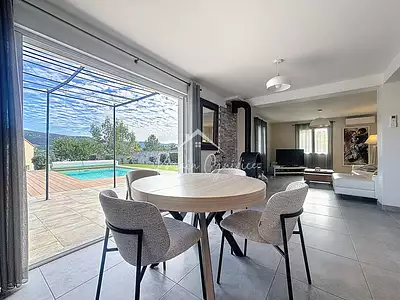 Maison, 136 m²