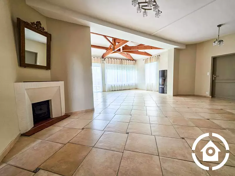 Maison, 160 m²
