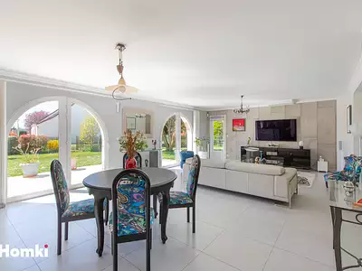 Maison, 180 m²