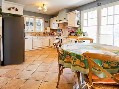 Maison, 241 m²