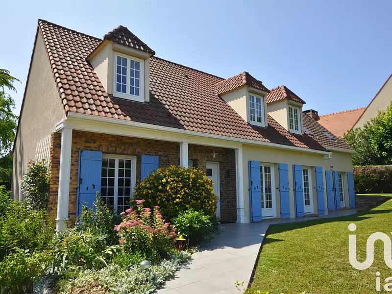 Maison, 180 m²