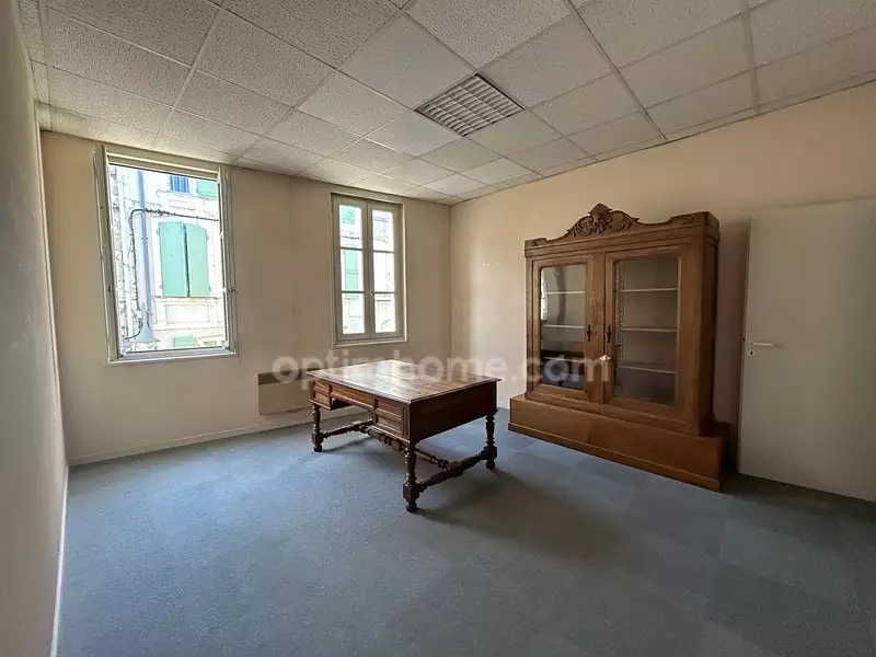 Immeuble, 185 m²