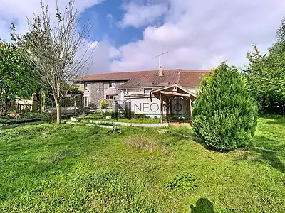 Maison, 177 m²
