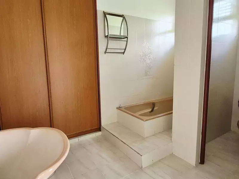 Maison, 164 m²