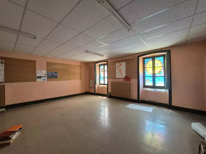 Maison, 600 m²