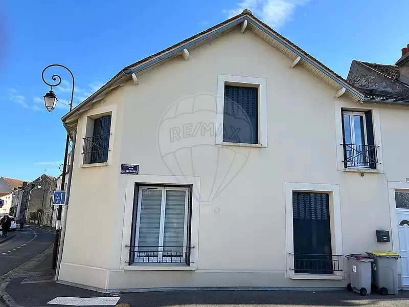 Immeuble, 141 m²