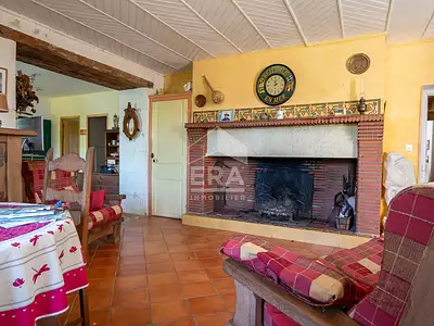 Maison, 225 m²