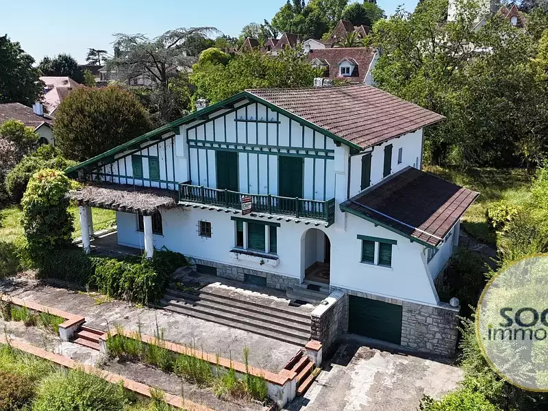 Maison, 300 m²