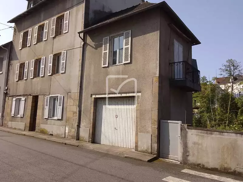 Immeuble, 290 m²