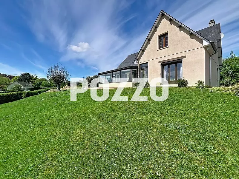 Maison, 200 m²