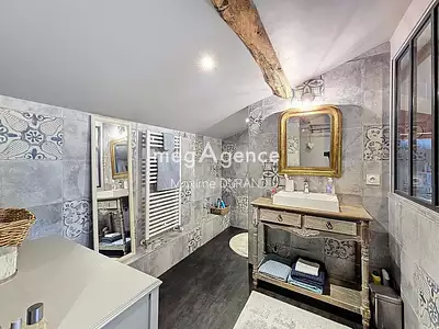 Maison, 320 m²