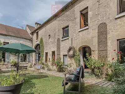 Maison, 550 m²
