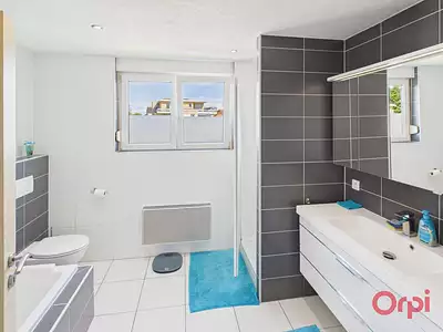Maison, 187 m²