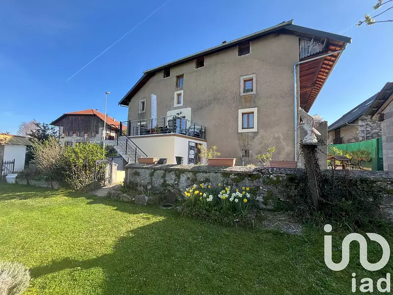 Maison, 210 m²