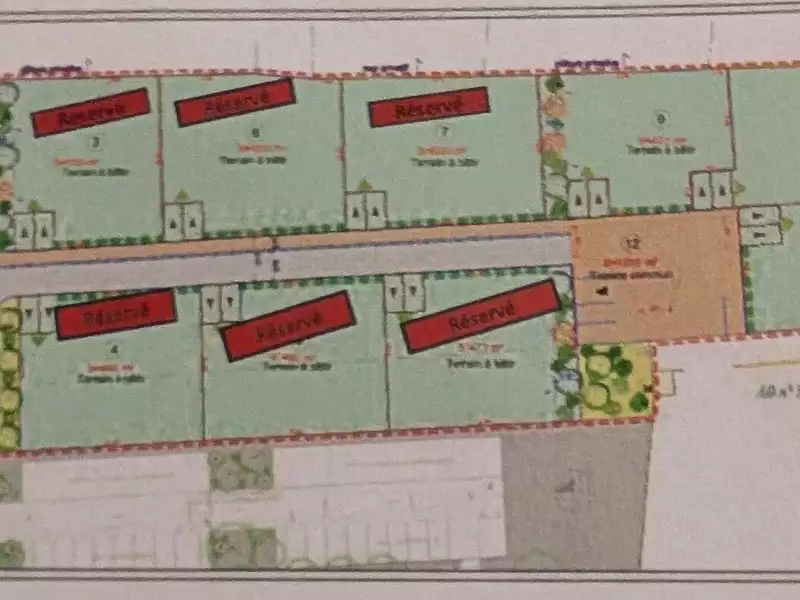 Terrain, 400 m²