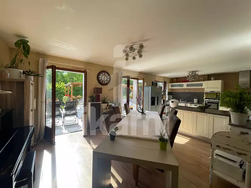 Maison, 127 m²