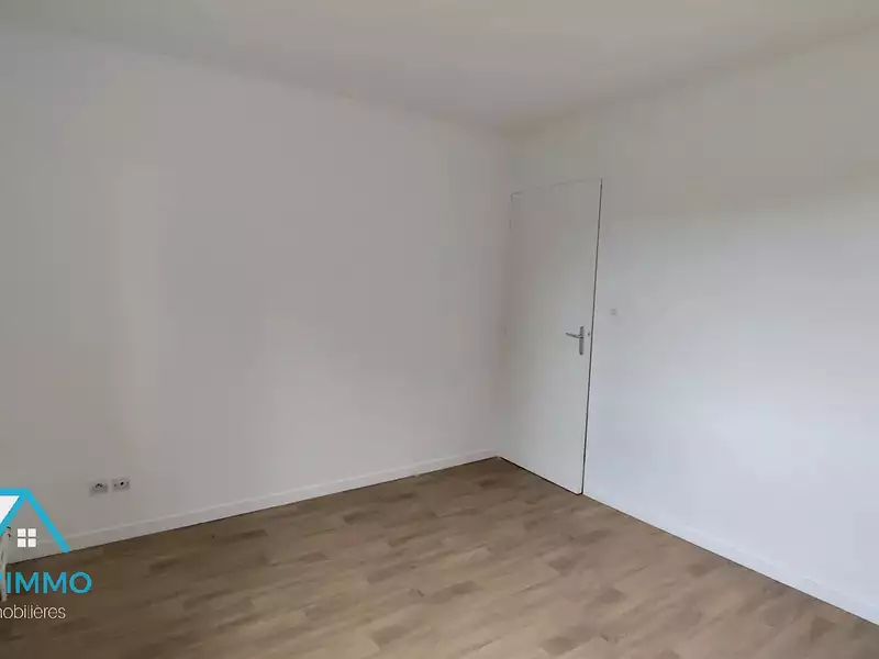Maison, 77 m²