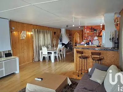 Maison, 250 m²