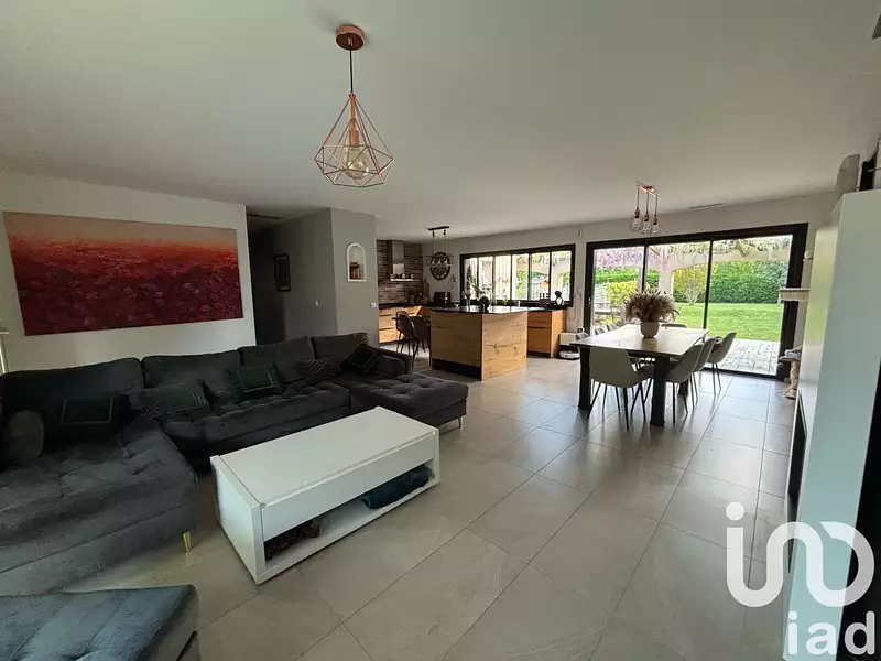Maison, 153 m²