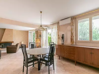 Maison, 180 m²