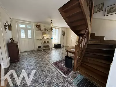 Maison, 246 m²