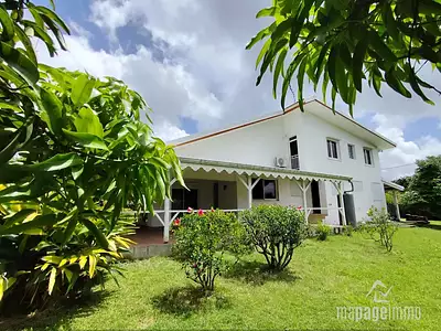 Maison, 205,71 m²