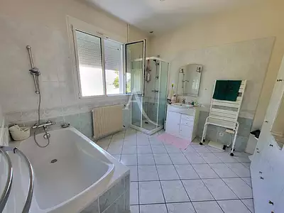 Maison, 190 m²
