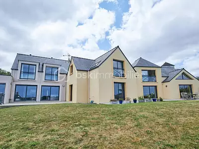 Maison, 332 m²