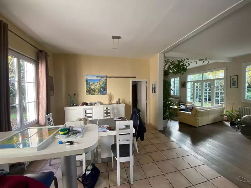 Maison, 204 m²