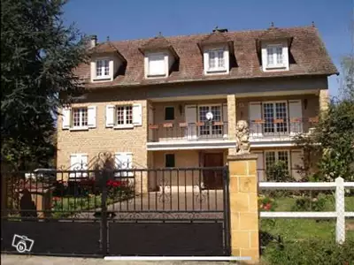 Maison, 230 m²