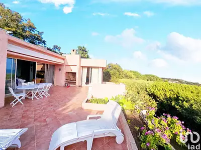 Maison, 136 m²