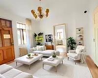 Maison, 239 m²