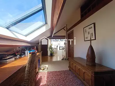 Maison, 208 m²