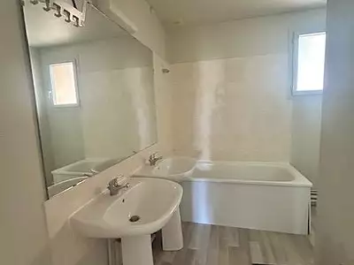 Maison, 84 m²