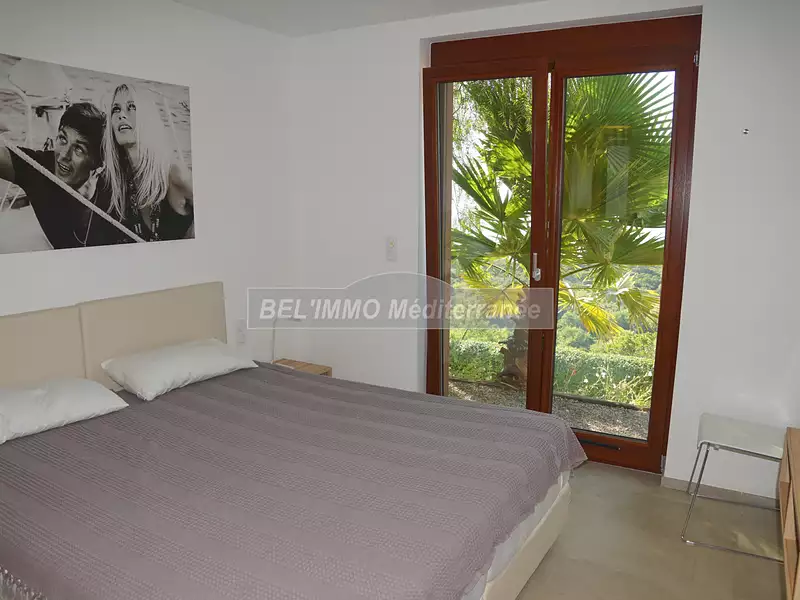 Maison, 300 m²