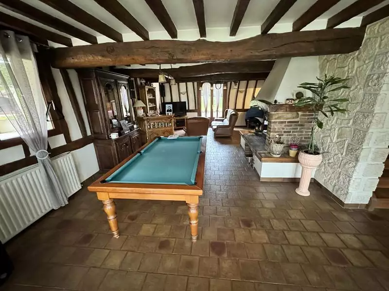 Maison, 197 m²