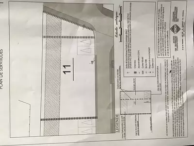 Terrain, 402 m²