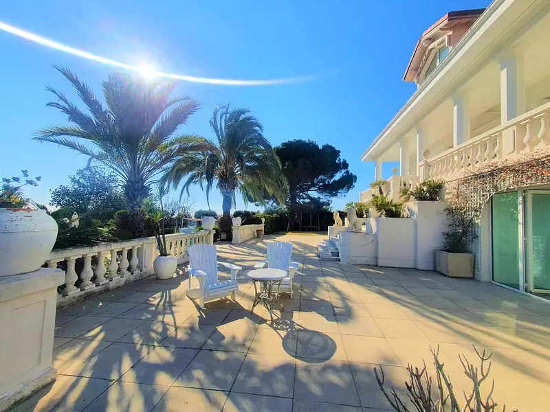 Maison, 338 m²