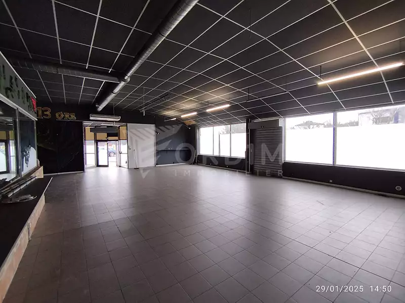 Divers, 260 m²