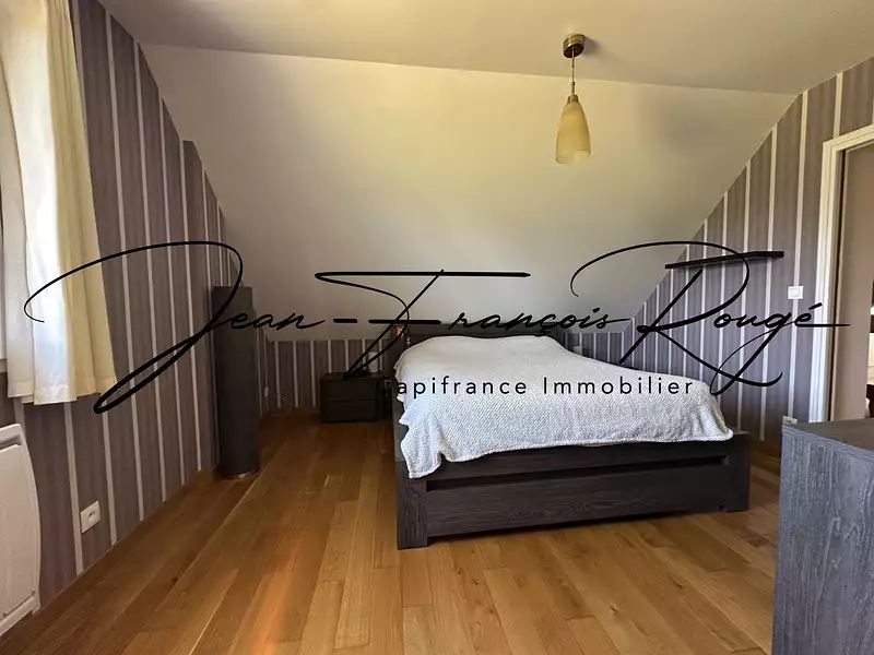 Maison, 190 m²