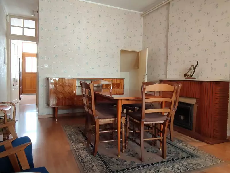 Maison, 143 m²